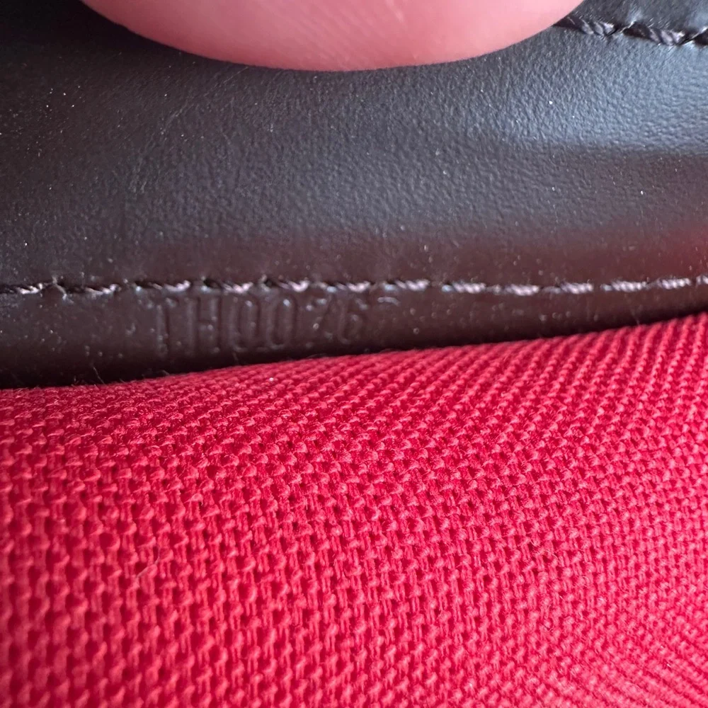 ❌SOLD❌🎉Authentic Louis Vuitton Chelsea Damier Ebene - Picture 6 of 15
